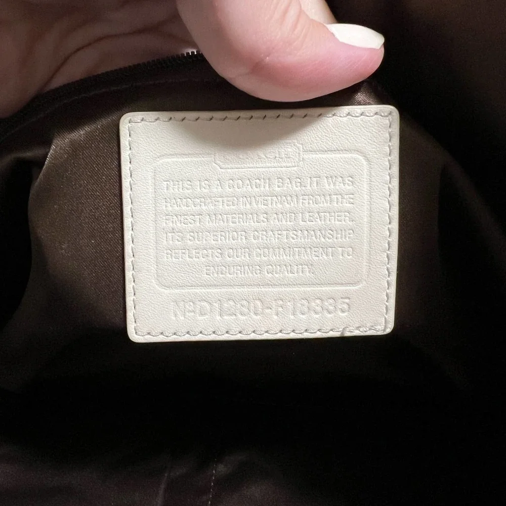 Coach Laura‎ Signature Large Tote Bag